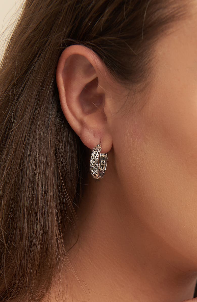 DEVATA Sterling Silver Bali Hammered Triple Band Ring, Alternate, color, 