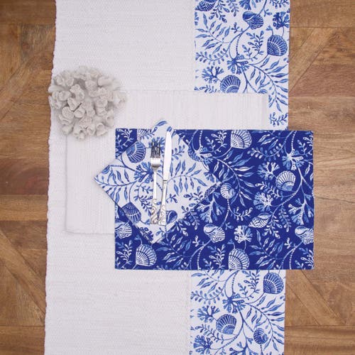 C & F Home C&f Home Blue Reef Reversible Tufted Machine Washable Table Runner 14" X 72" In Blue