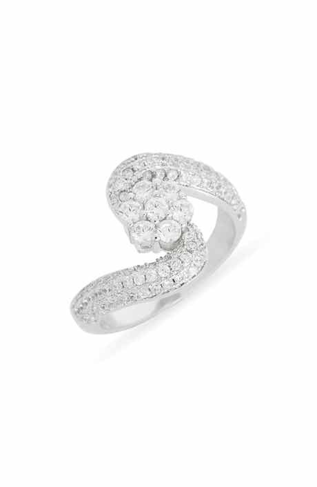 NORDSTROM RACK Cubic Zirconia Twisted Ring