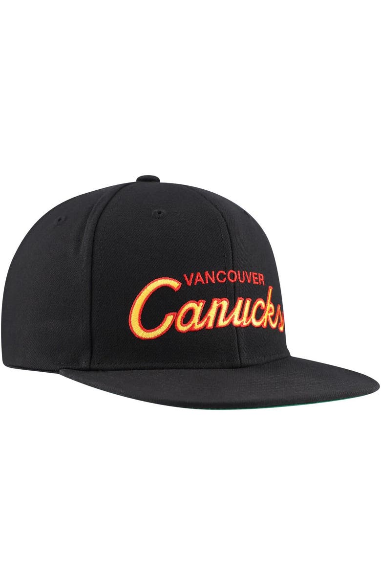 Mitchell & Ness Men's Mitchell & Ness Black Vancouver Canucks Core Team Script 2.0 Snapback Hat, Alternate, color, Black