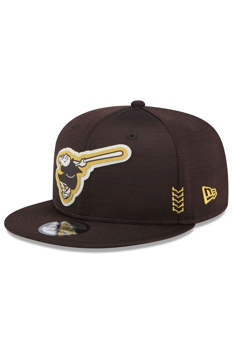 Men's New Era  Brown San Diego Padres 2024 Clubhouse 9FIFTY Snapback Hat, Main, color, Brown