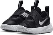 Nike Kids' Team Hustle D 12 Basketball Sneaker