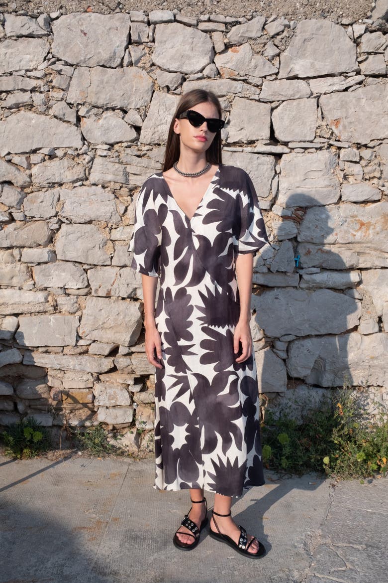 Zena Printed V-Neck Midi Dress, Alternate, color, Facula Black
