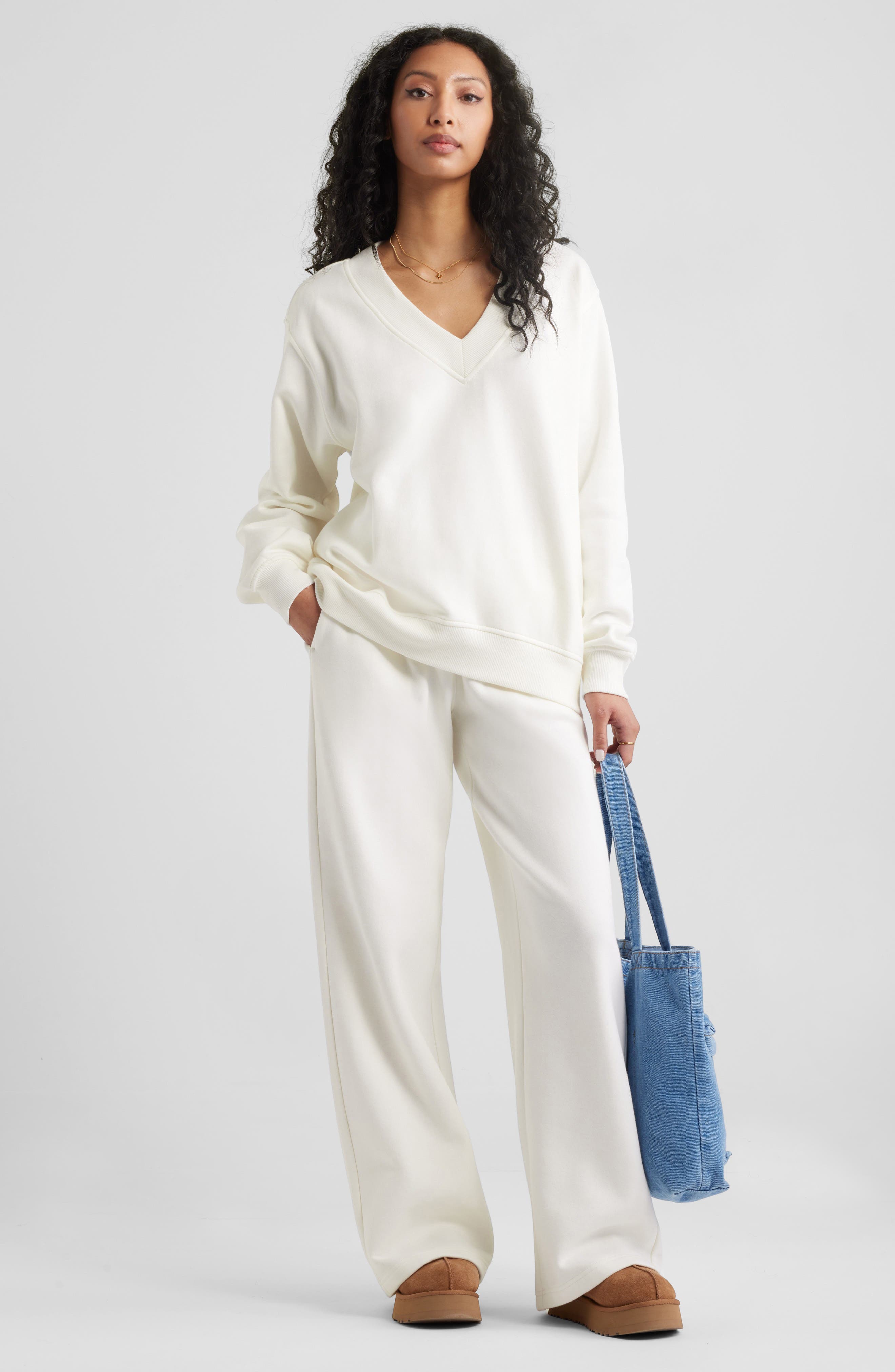 Oversize V-Neck Sweatshirt - image 4