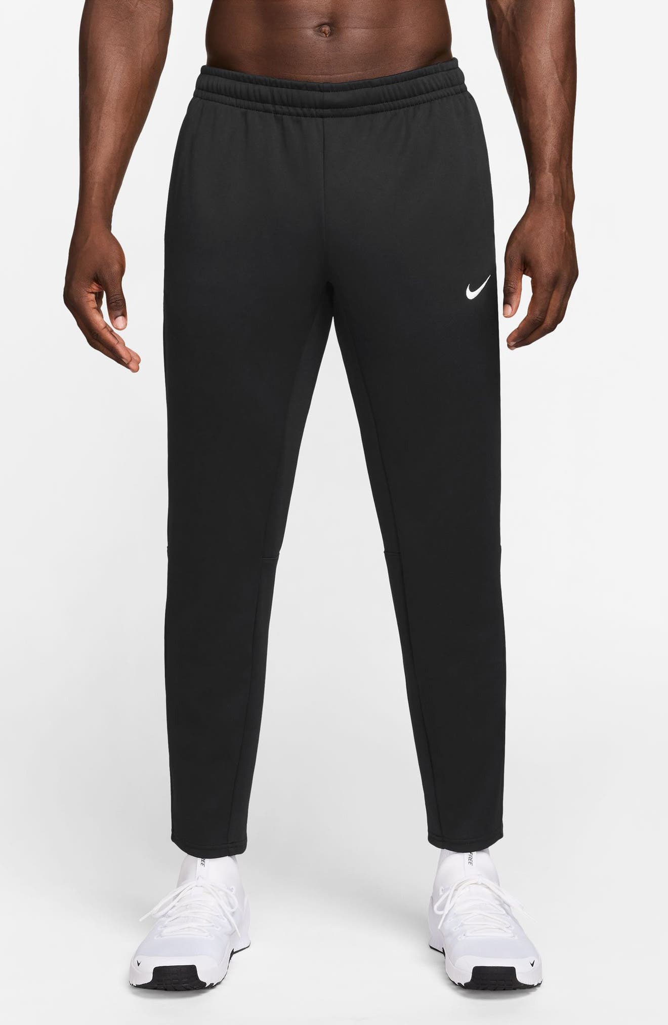 Nike Dri-FIT Hyverse Fleece Pants