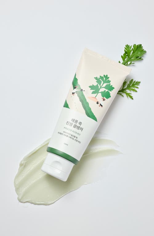Round Lab Mugwort Calming Cleanser In Transparent