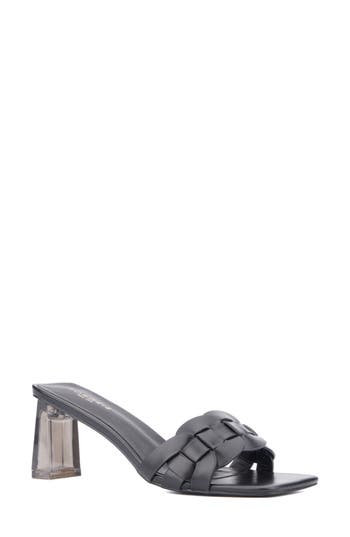 Torgeis Ela Woven Slide Sandal In Black