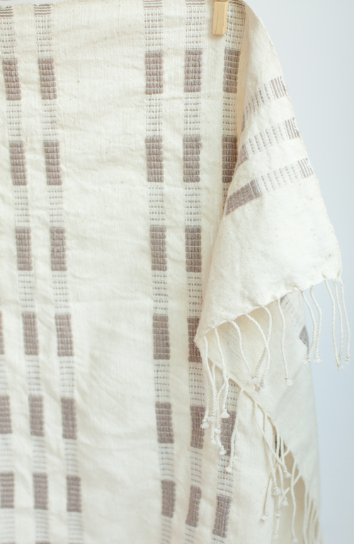 Creative Women Soho Hand Towel In Neutral