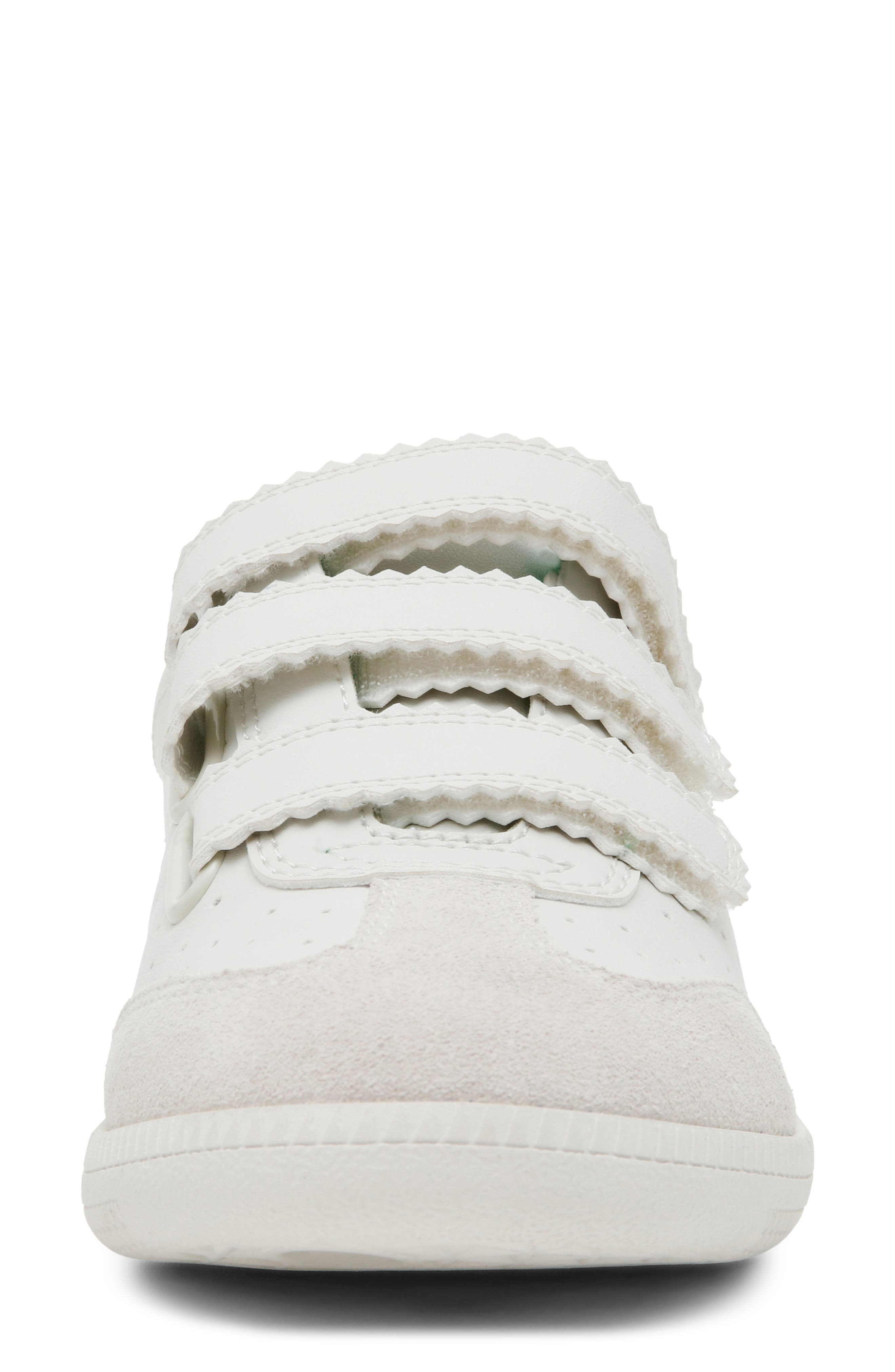 Momentum Sneaker, Alternate, color, WHITE/ GREEN