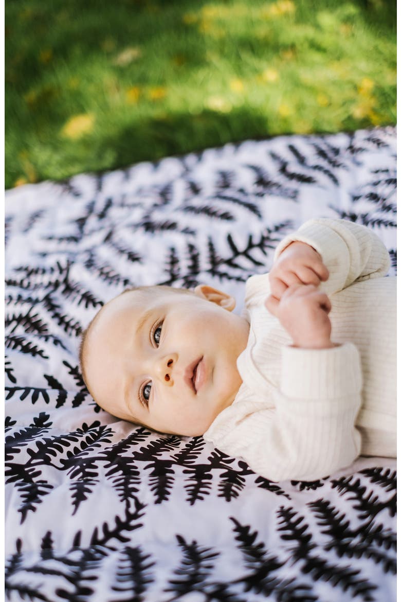 Sensory Print Reversible Outdoor Playmat, Alternate, color, BLACK/ WHITE