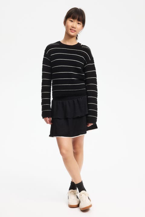 Picot-trimmed tiered skirt