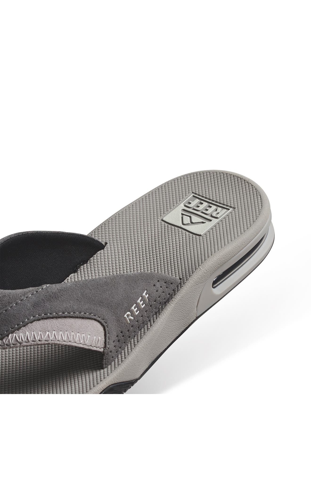 Fanning Flip Flop, Alternate, color, GREY SUEDE