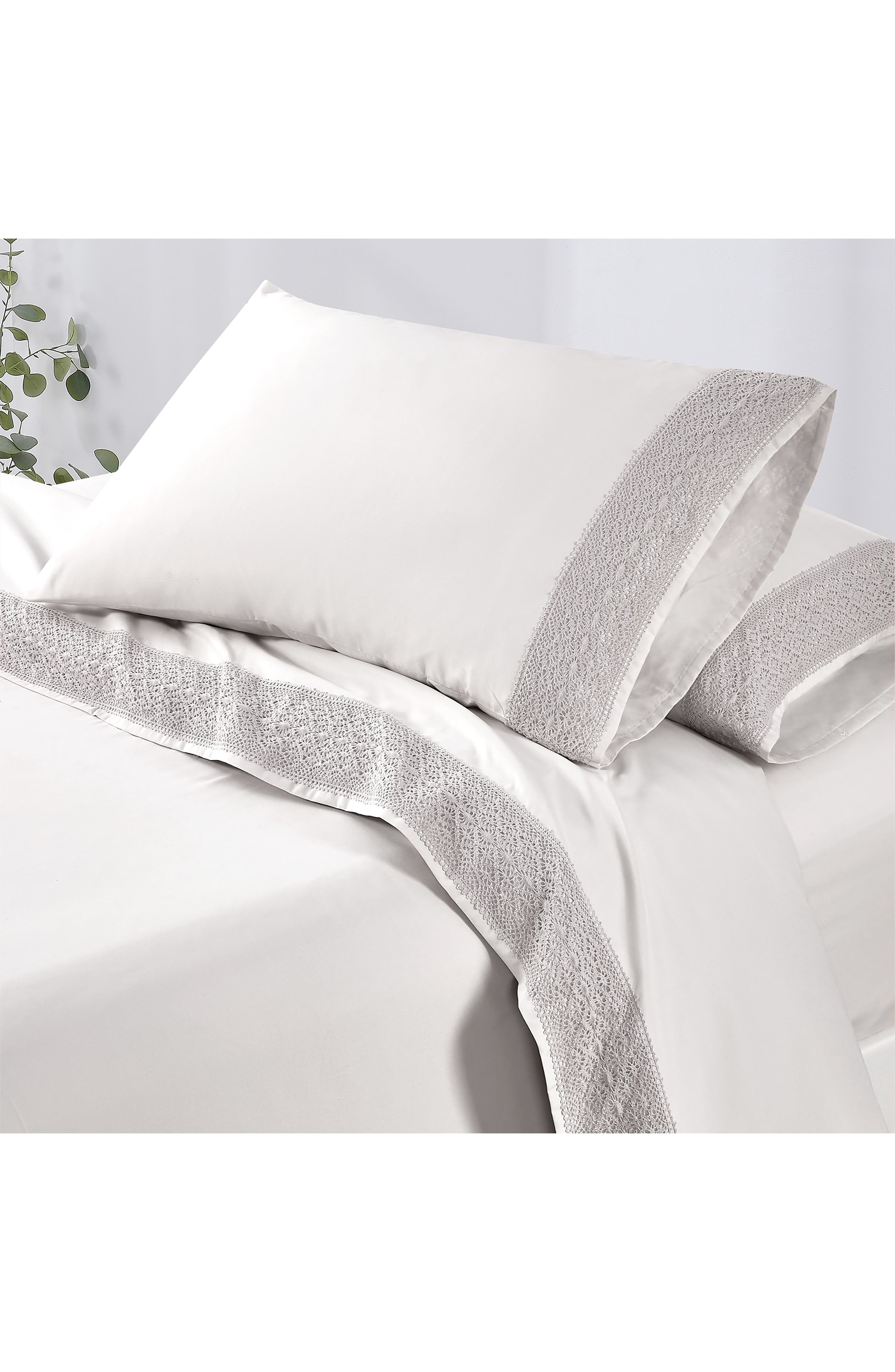 Modern Threads Crochet Lace 4-Piece Sheet Set