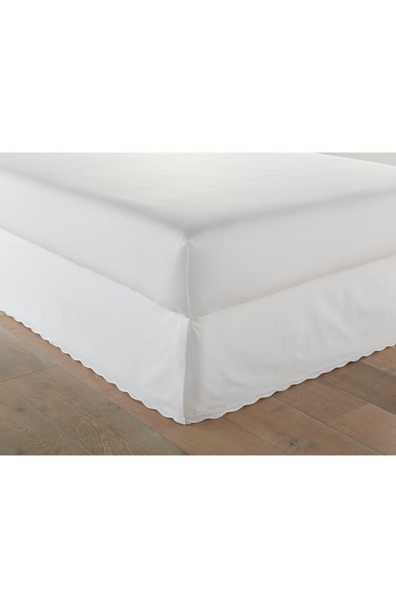 STONE COTTAGE Scalloped Hem Cotton Weave Bedskirt, Alternate, color, White