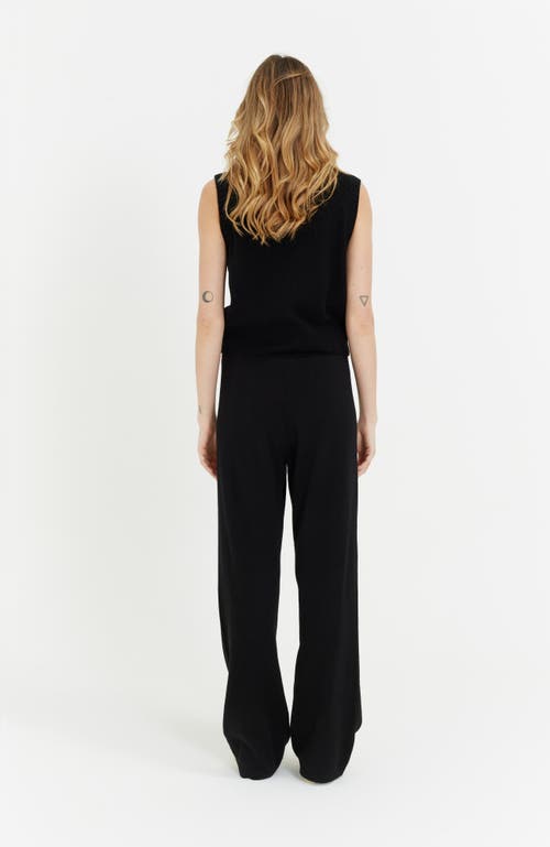 Chinti & Parker Wool And Cashmere Blend Knit V Neck Waistcoat In Black