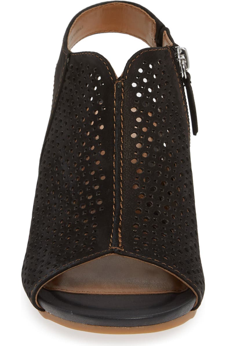 Comfortiva Skylyn Wedge Sandal, Alternate, color,