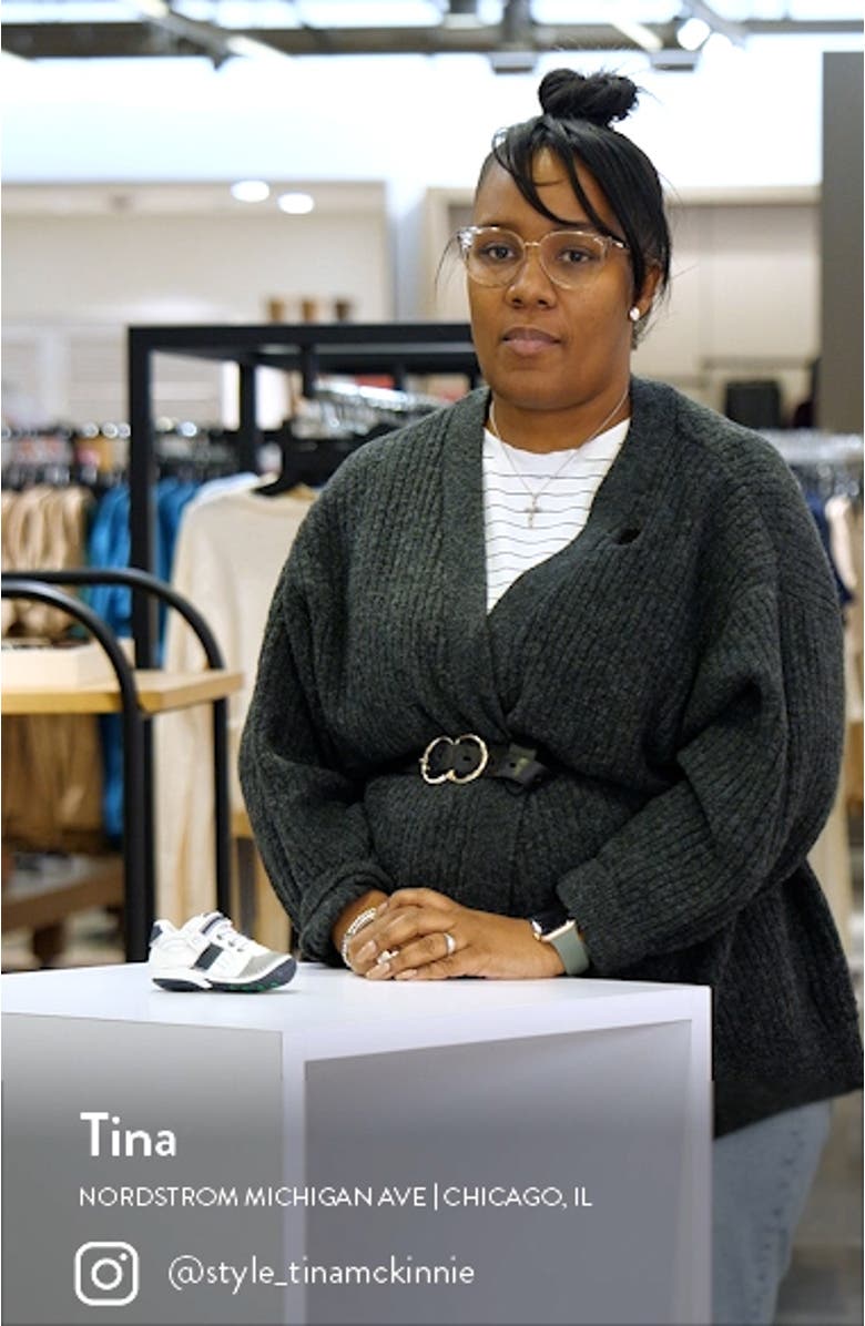 Artie Sneaker, sales video thumbnail