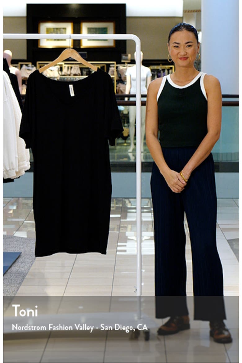 Loose Fit Jersey T-Shirt Dress video