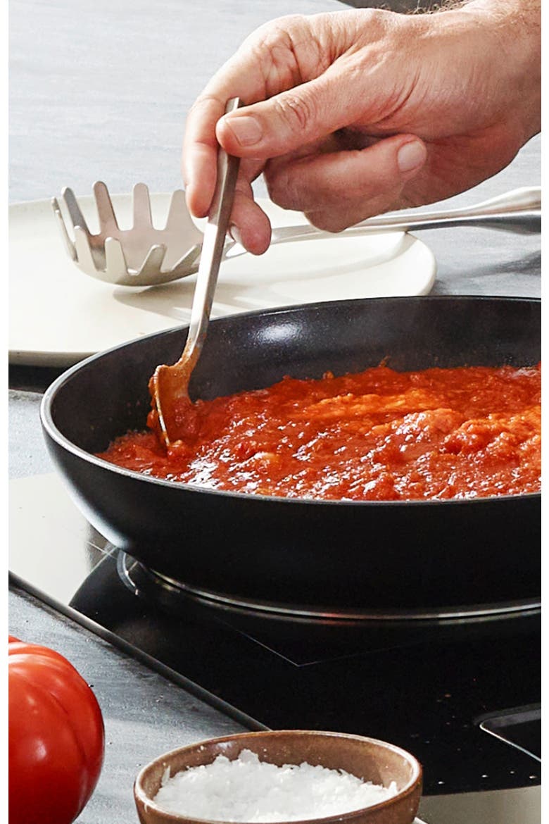 Essential Ceramic Frying Pan 9.5", 1.8qt, Alternate, color, Grey/Black