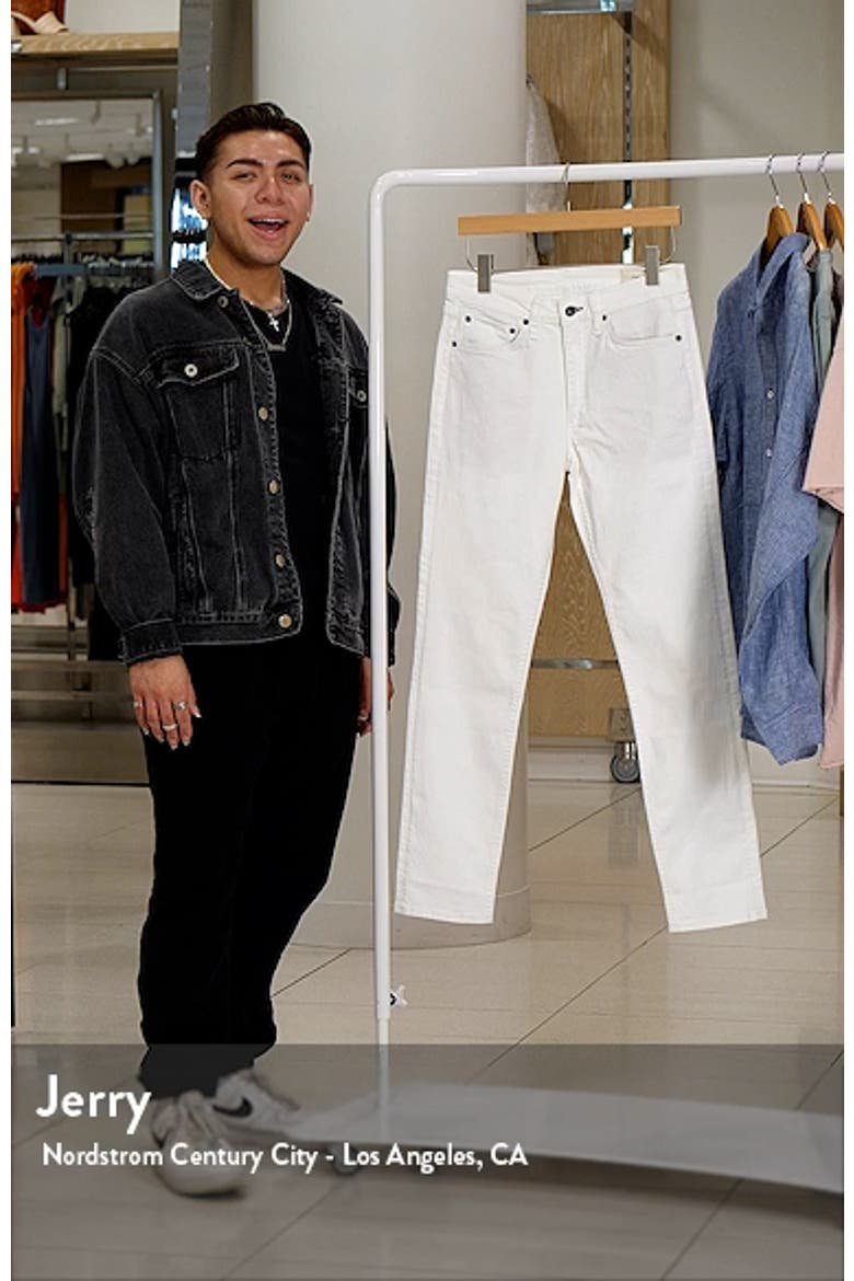 Men's Fit 2 Authentic Stretch Slim Fit Jeans video