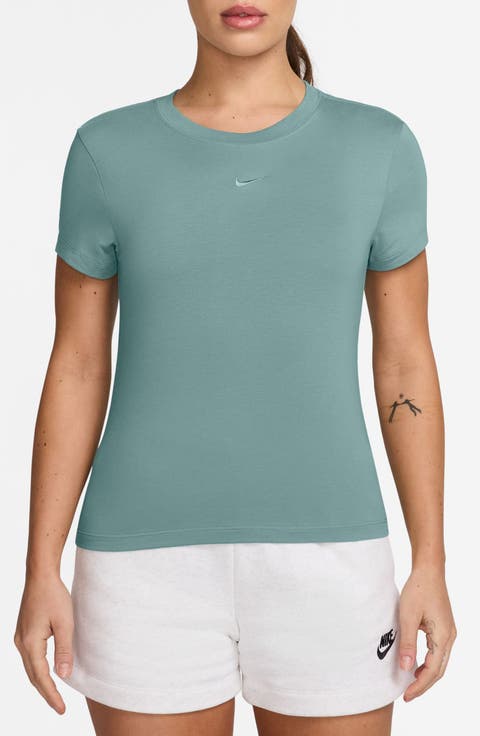 Sportswear Club Chill Knit Mod Crop T-Shirt