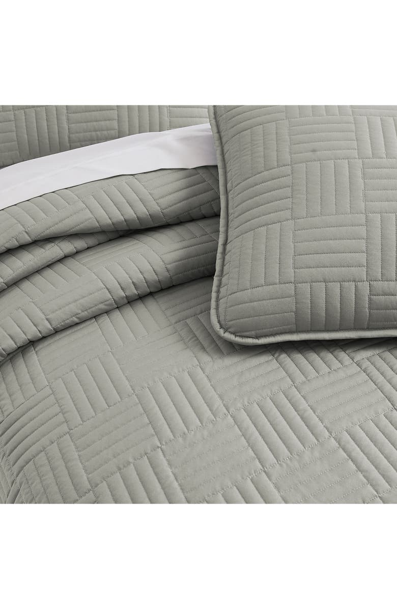 SOUTHSHORE FINE LINENS Grid Oversized Quilt Set, Alternate, color, Grey