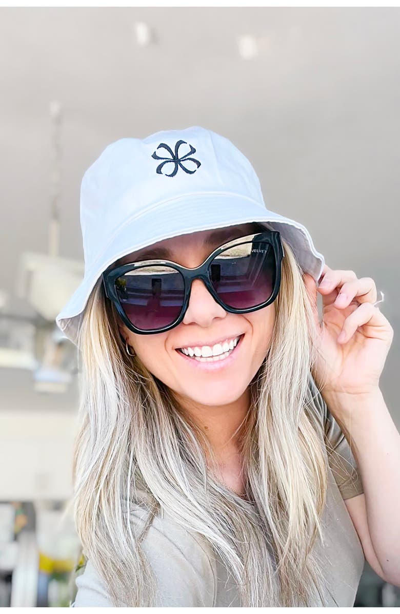 Velvet Eyewear Jane Sunglasses, Alternate, color, Black