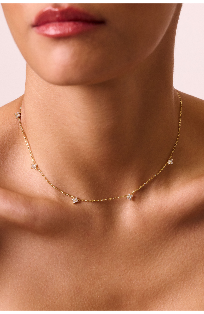 Electric Picks Bella Dainty Clover Necklace, Alternate, color, Gold