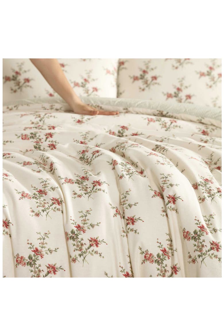 Jessika Flannel Comforter & Sham Set, Alternate, color, LIGHT/ RED