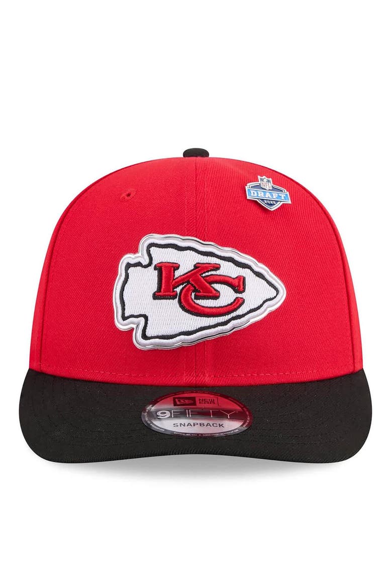Men's New Era  Red/Black Kansas City Chiefs 2026 NFL Draft On Stage Pre-Curved 9FIFTY Snapback Hat, Alternate, color, Red