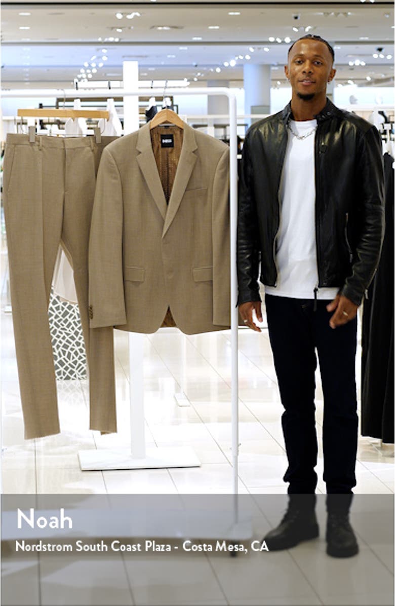 Huge Stretch Wool Suit