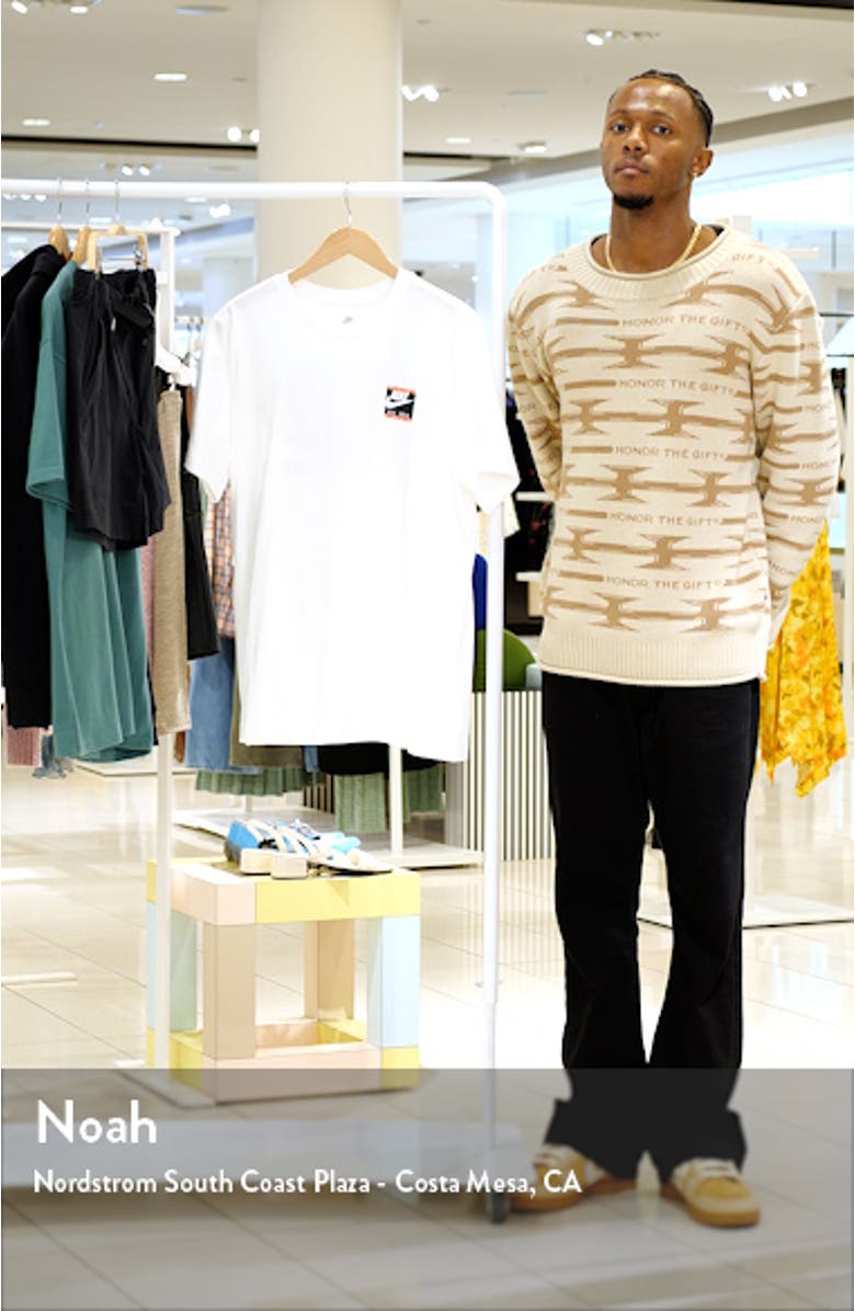 Air Max Day Graphic T-Shirt, sales video thumbnail