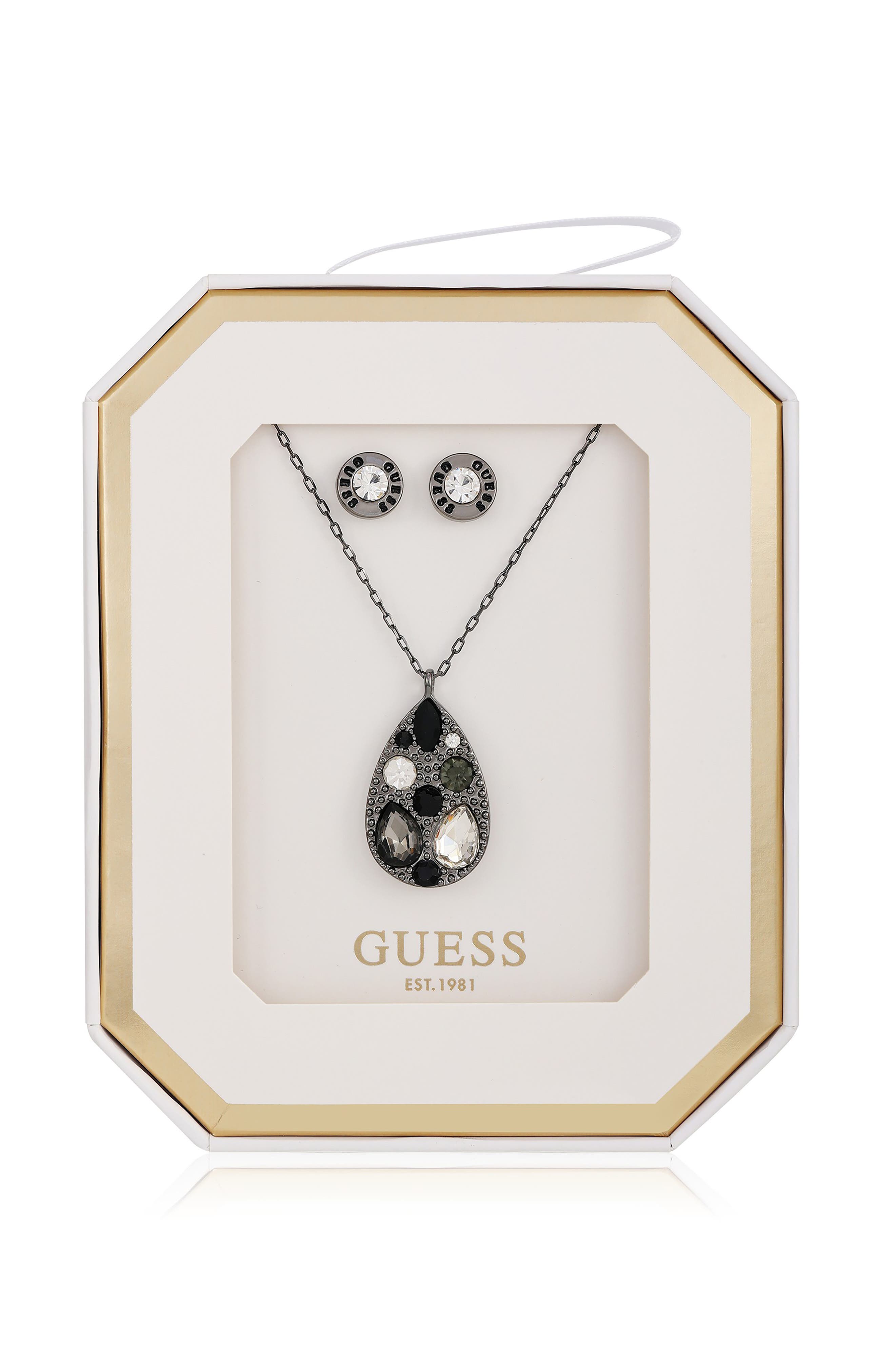 GUESS Pendant Necklace & Stud Earrings Set