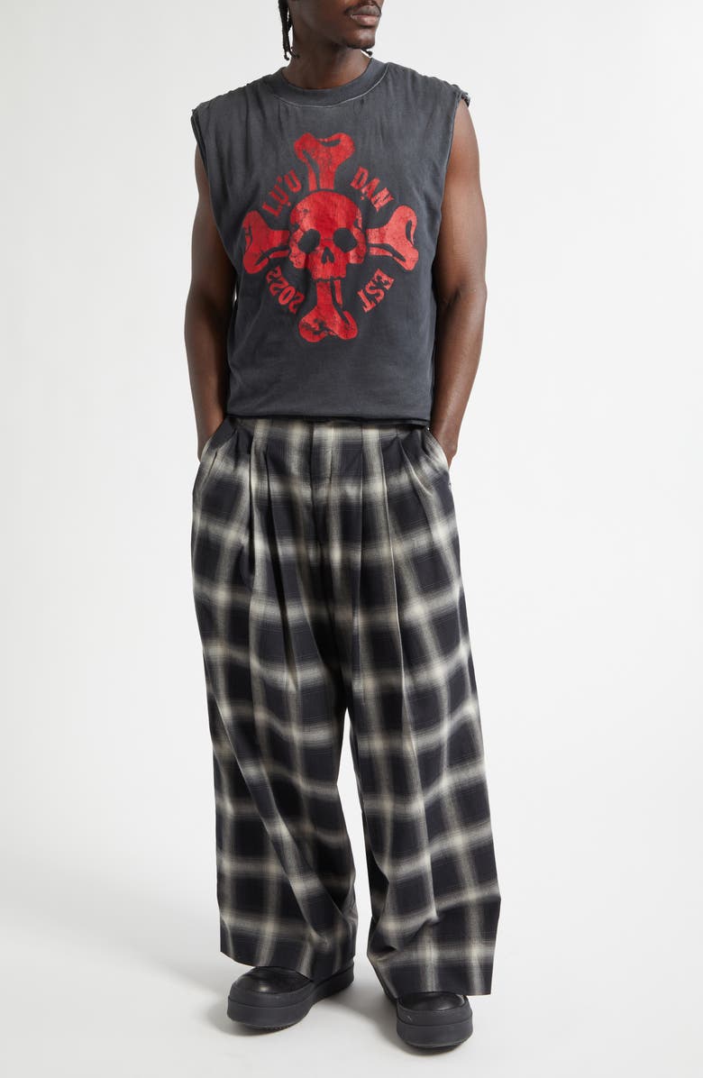 LU'U DAN Wadded Cotton Graphic Muscle Tee, Alternate, color, Faded Black