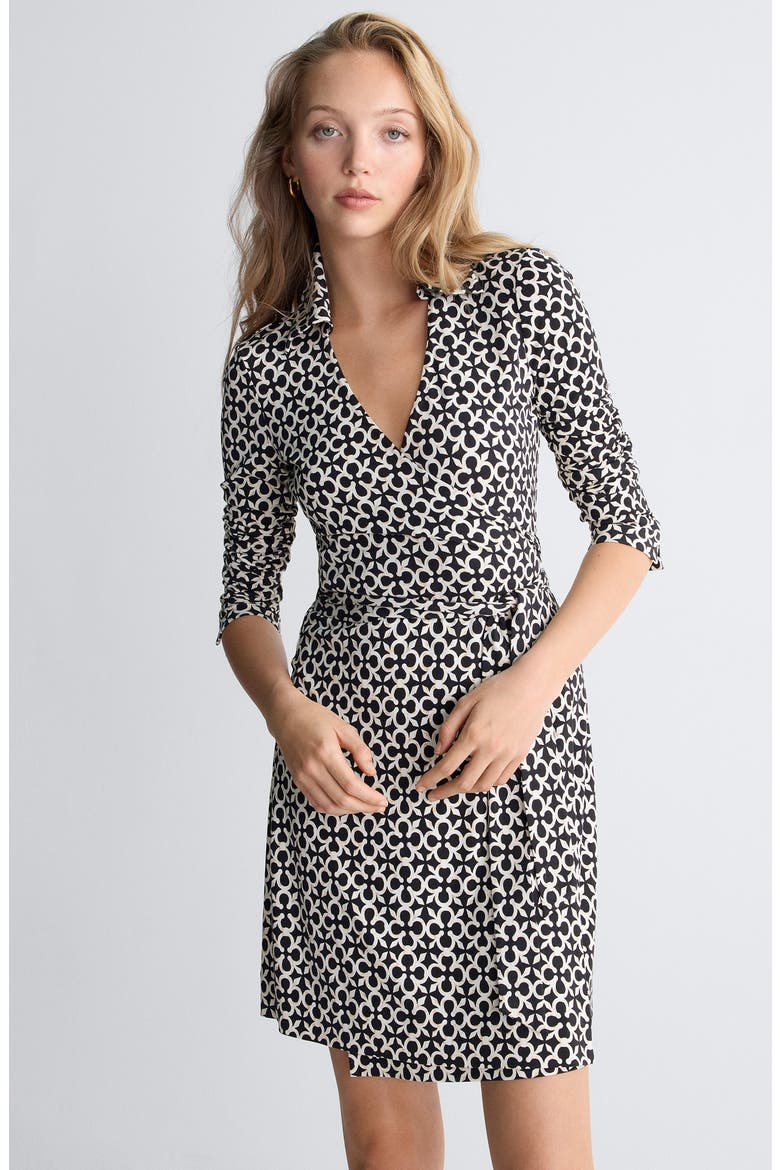 New Jeanne Silk Wrap Dress, Alternate, color, QUATREFOIL BLACK