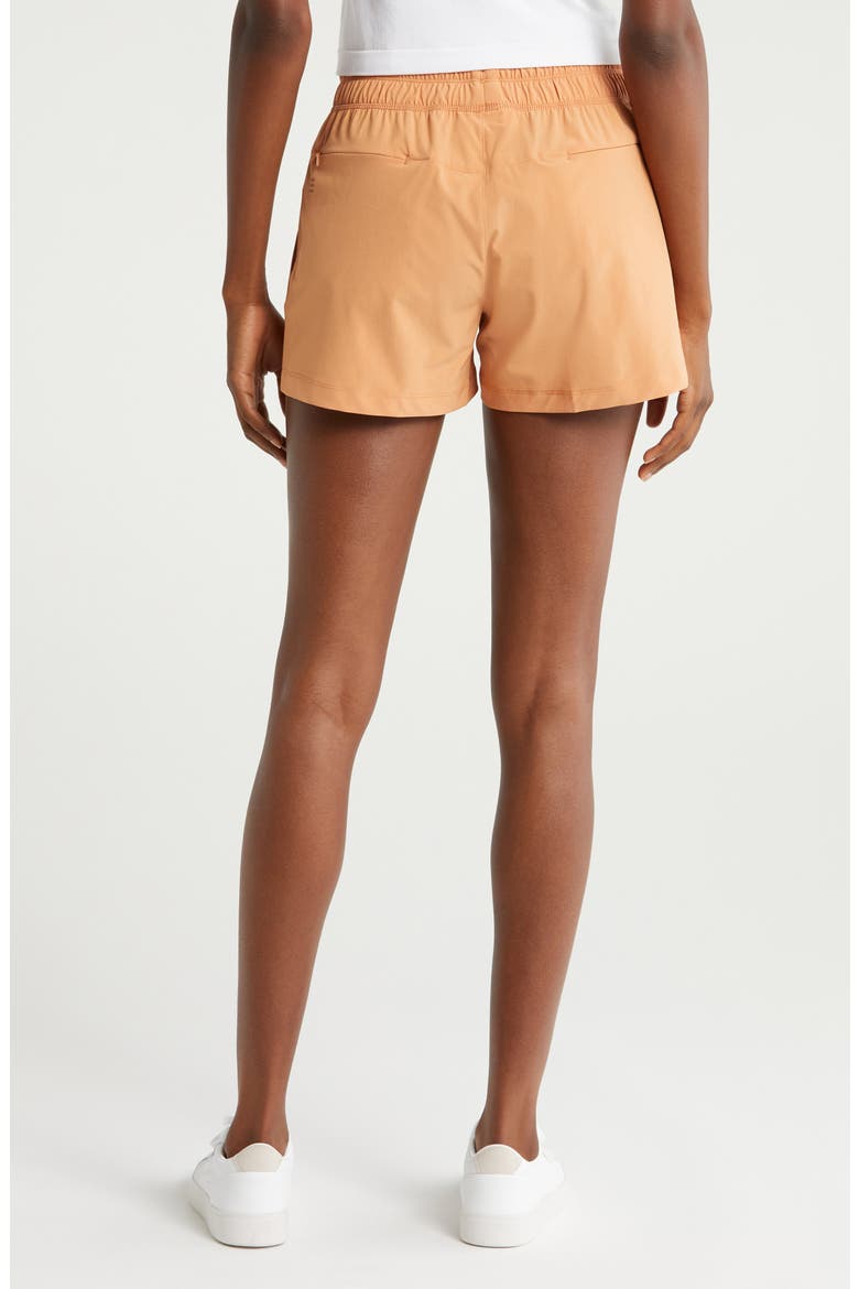 Breeze Shorts, Alternate, color, SAND DUNE
