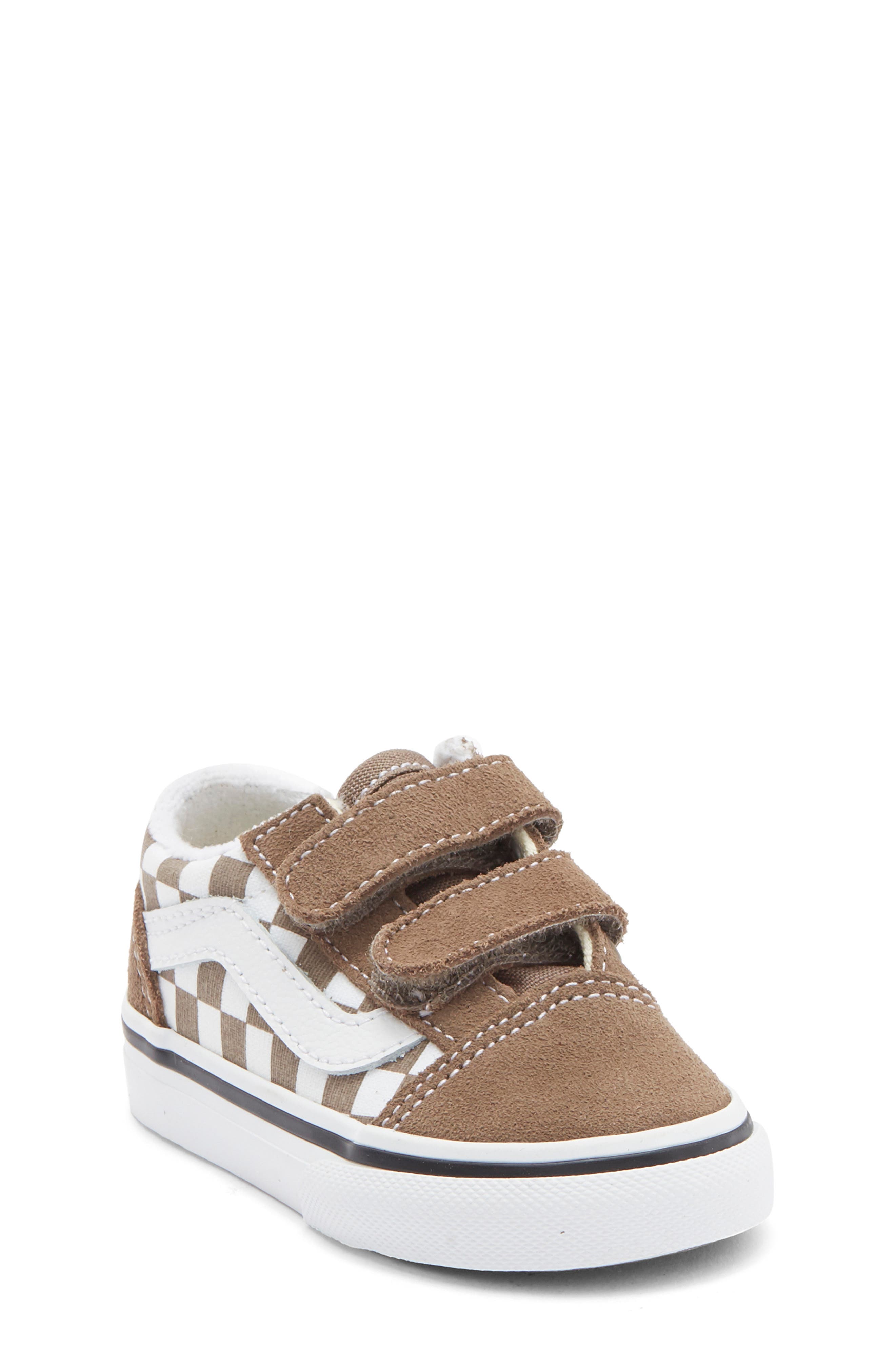 Vans Kids' Old Skool V Sneaker, Main, color, Walnut