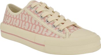 Carey Sneaker