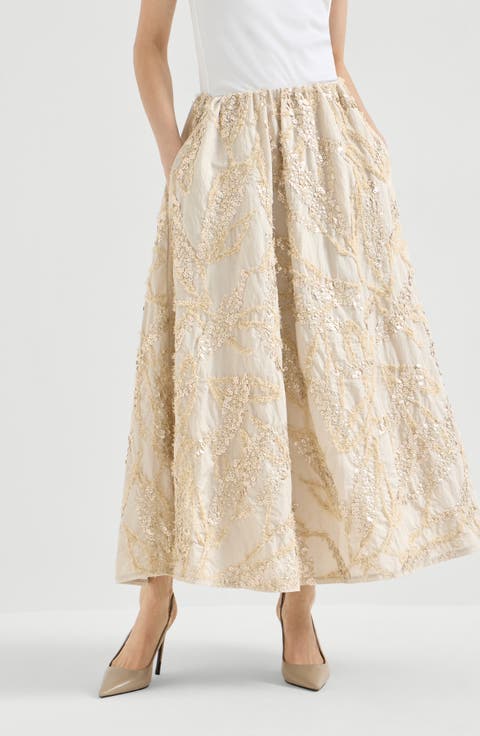 Skirt with dazzling seabed embroidery