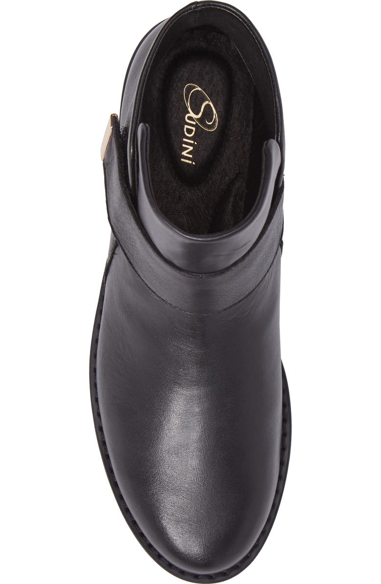 Sudini Kris Boot, Alternate, color,
