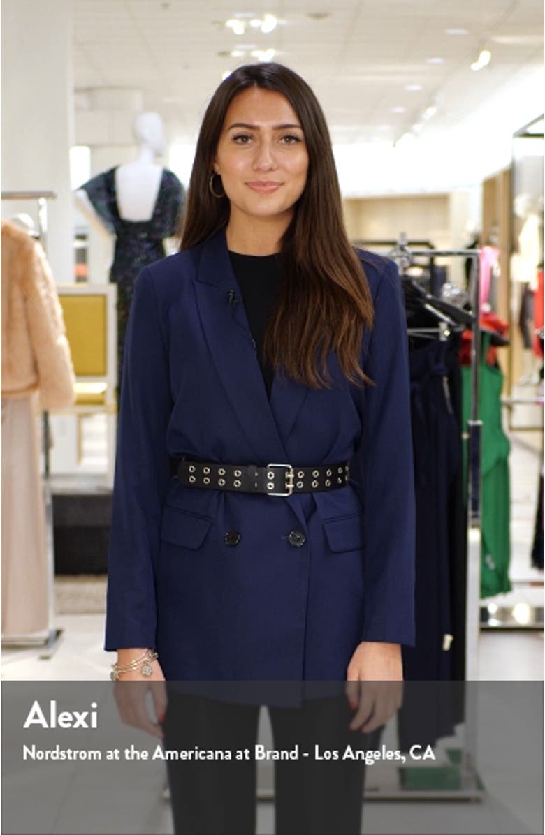 Stockton Hybrid Shorts, sales video thumbnail