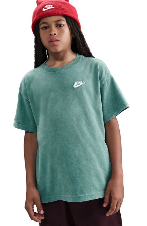 Kids' Sportswear Club Washed Cotton T-Shirt (Little Kid & Big Kid)