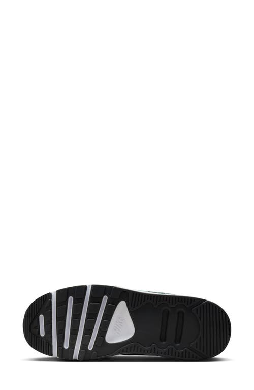 Nike Air Max 90 Lv8 Platform Sneaker