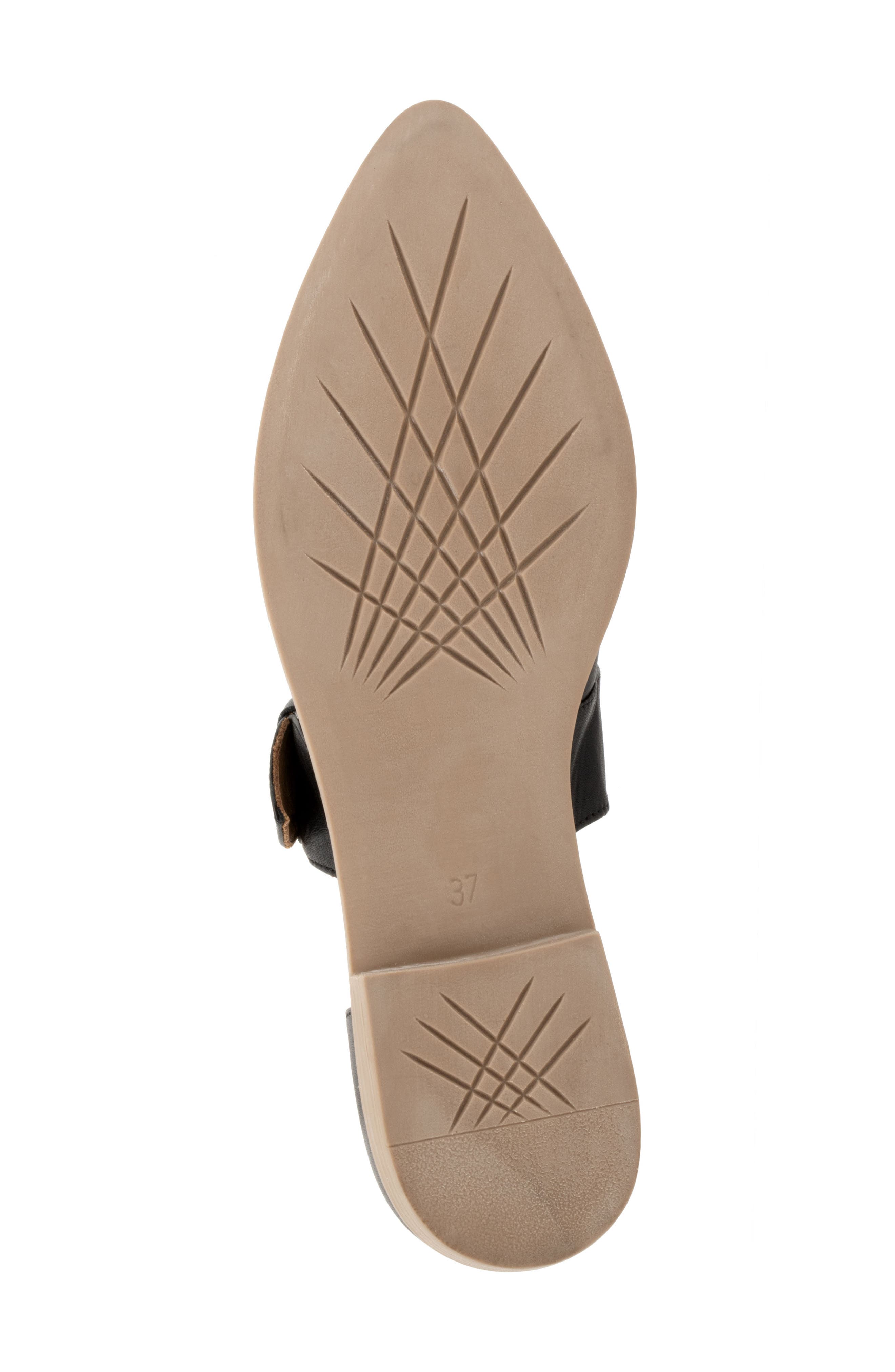 Bueno Brittany Pointed Toe Flat, Alternate, color, Black