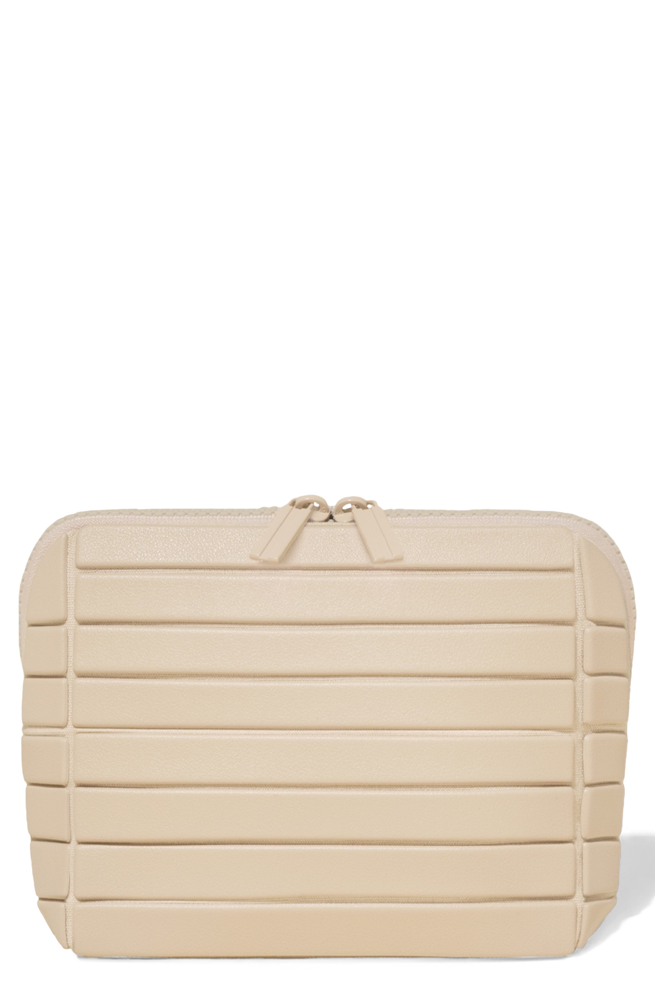 Parallelle The Small Traveller Toiletry Kit in Bisque 