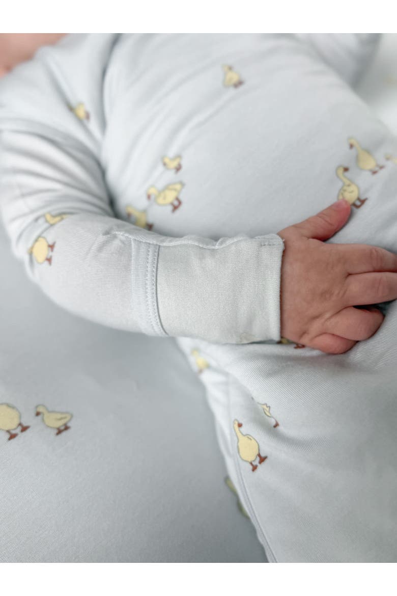 Transitional Swaddle Sleep Bag, 1.0 TOG - Baby, Alternate, color, Friends