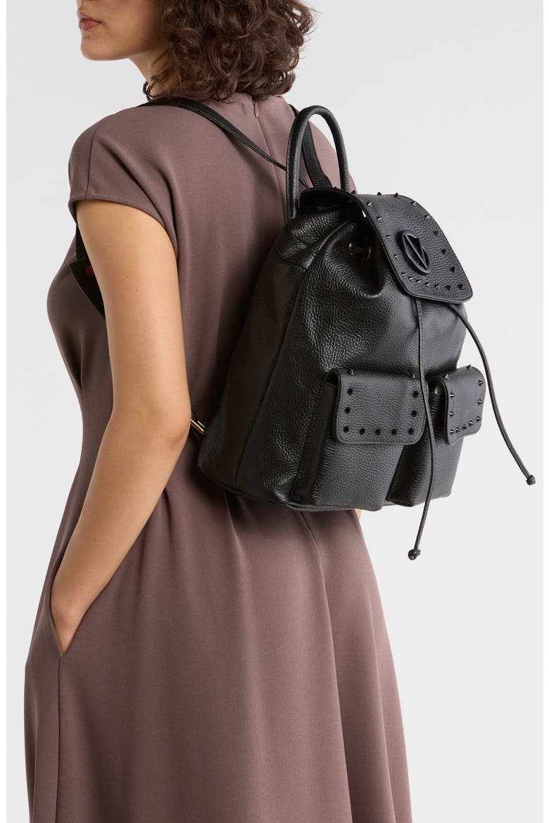borgo giovanni g valentino ioo leather backpack handbags Bugatti finish hardware VALENTINO Shine Re Backpack Nero