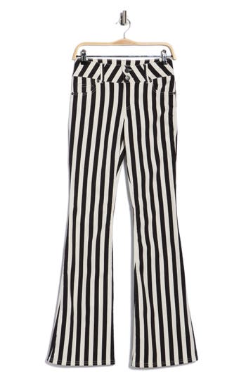 Alice And Olivia Alice + Olivia Stacey Low Rise Bell Bottom Jeans In Black