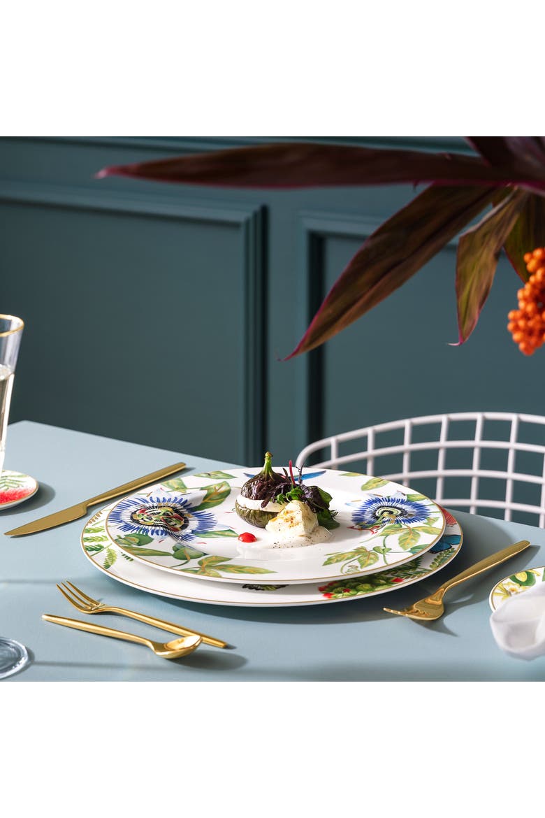 Amazonia Buffet Plate Round, Alternate, color, White