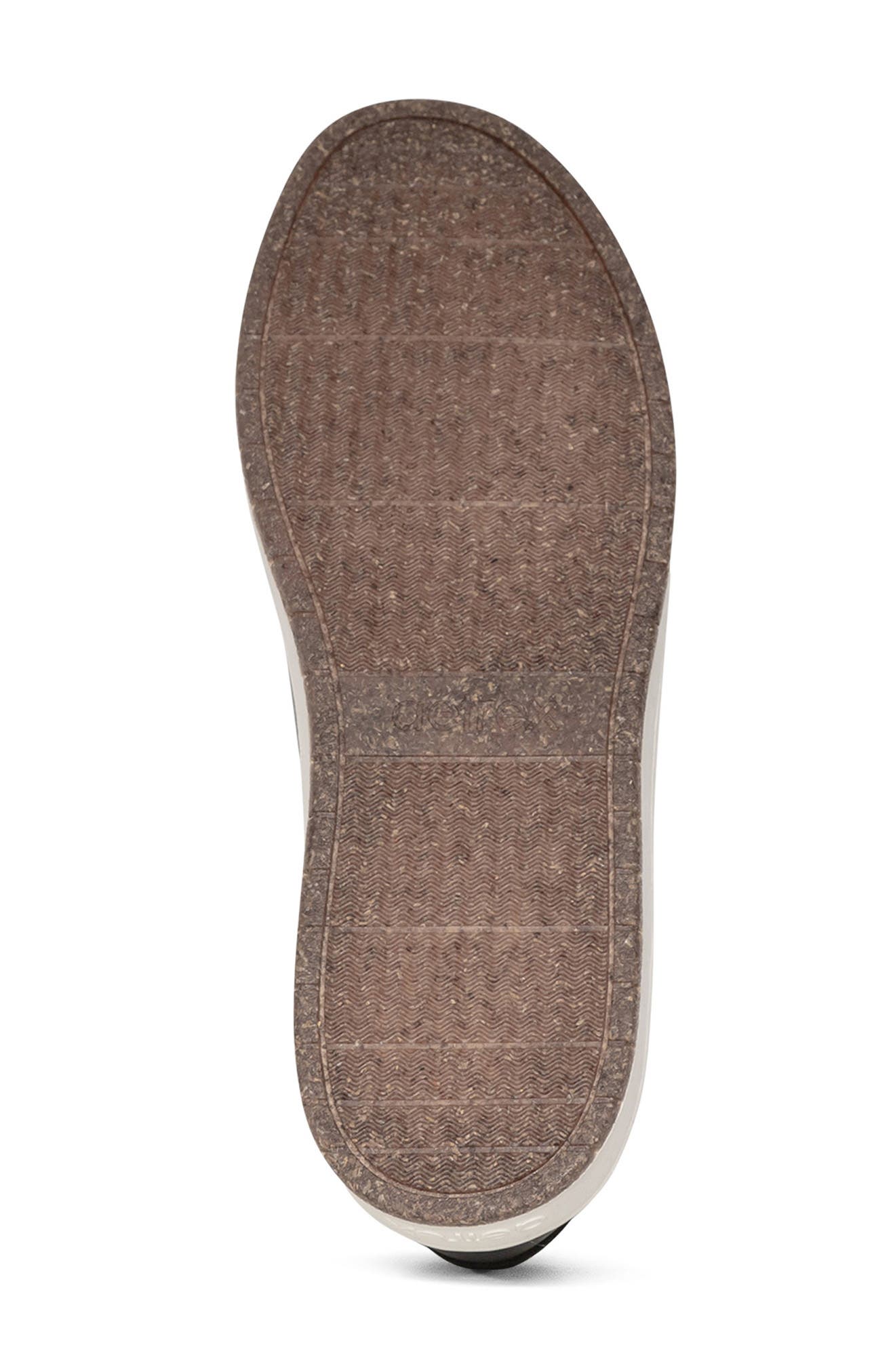 Aetrex Blake Leather Low Top Sneaker, Alternate, color, 